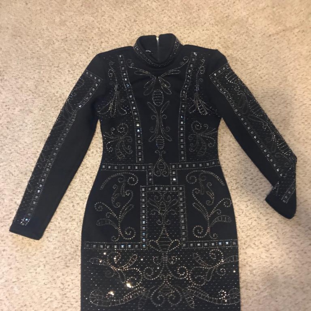 BEBE JEWELED BEADED MINI DRESS SIZE M